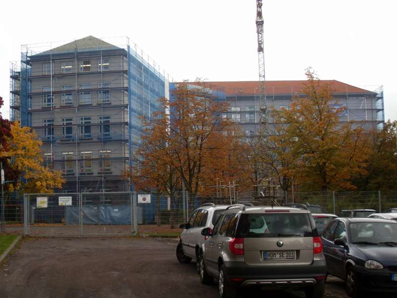 Bild von Gerüstbau Scherer & Ecker GmbH - Geschäftsführer Dipl.Bau-Ing.Harald Ecker - Titel: Dellgartenschule Saarbrücken Bild von Gerüstbau Scherer & Ecker GmbH - Geschäftsführer Dipl.Bau-Ing.Harald Ecker - Titel: Dellgartenschule Saarbrücken