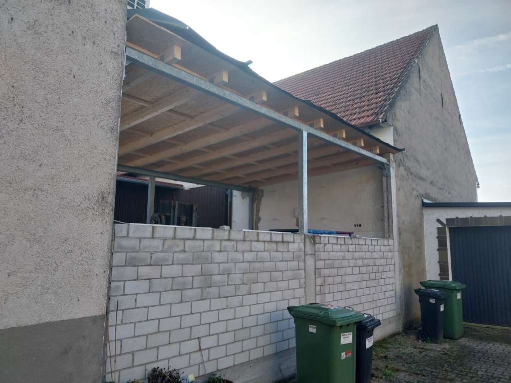 BAU-Forumsbeitrag: Grenzbebauung in BW: Brandschutz-Anforderungen durch Nachbars Carport? BAU-Forumsbeitrag: Grenzbebauung in BW: Brandschutz-Anforderungen durch Nachbars Carport?