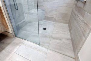 Fliesen online kaufen: Die richtigen Badfliesen f&uuml;r Ihr Zuhause finden - Bild: Point3D Commercial Imaging Ltd. / Unsplash