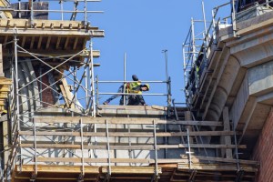 Unter Gerüstmanagement versteht man die systematische Organisation, Steuerung und Überwachung aller Aktivitäten rund um Gerüste auf Baustellen. Unter Gerüstmanagement versteht man die systematische Organisation, Steuerung und Überwachung aller Aktivitäten rund um Gerüste auf Baustellen.