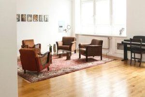 Den richtigen Bodenbelag finden: Informationen und Tipps - Bild: Beazy / Unsplash