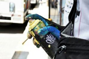 Vandalismus bezeichnet die mutwillige Zerstörung oder Beschädigung von Eigentum ohne einen direkten persönlichen Gewinn. Vandalismus bezeichnet die mutwillige Zerstörung oder Beschädigung von Eigentum ohne einen direkten persönlichen Gewinn.