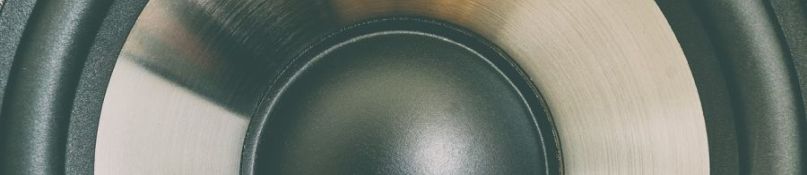 Wie lässt sich das Klangerlebnis im Musikzimmer beeinflussen? Wie lässt sich das Klangerlebnis im Musikzimmer beeinflussen?