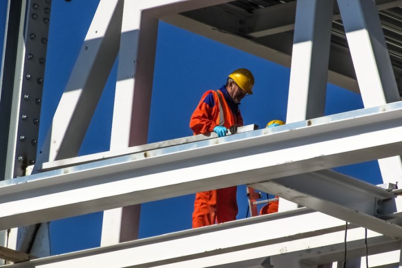 Die Bedeutung von Arbeitssicherheit im Bauwesen, dem Handwerk, beim Heimwerken oder bei der Gartenarbeit kann nicht genug betont werden