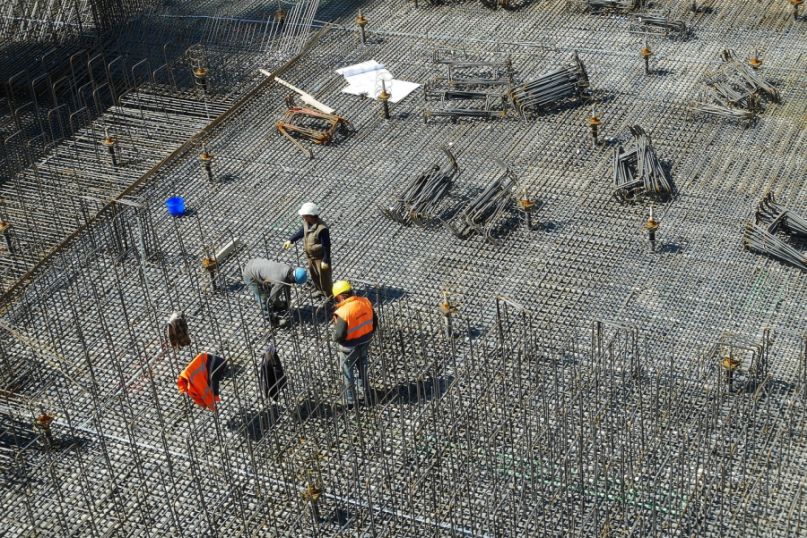 Die raue Umgebung einer Baustelle stellt extreme Anforderungen an die eingesetzten Leuchten